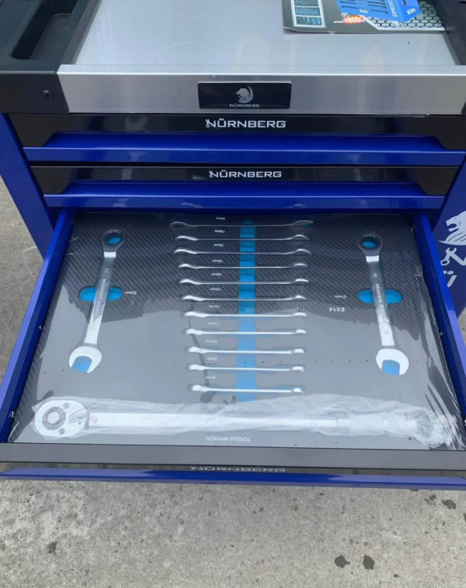 New German toolbox free delivery - Image 4