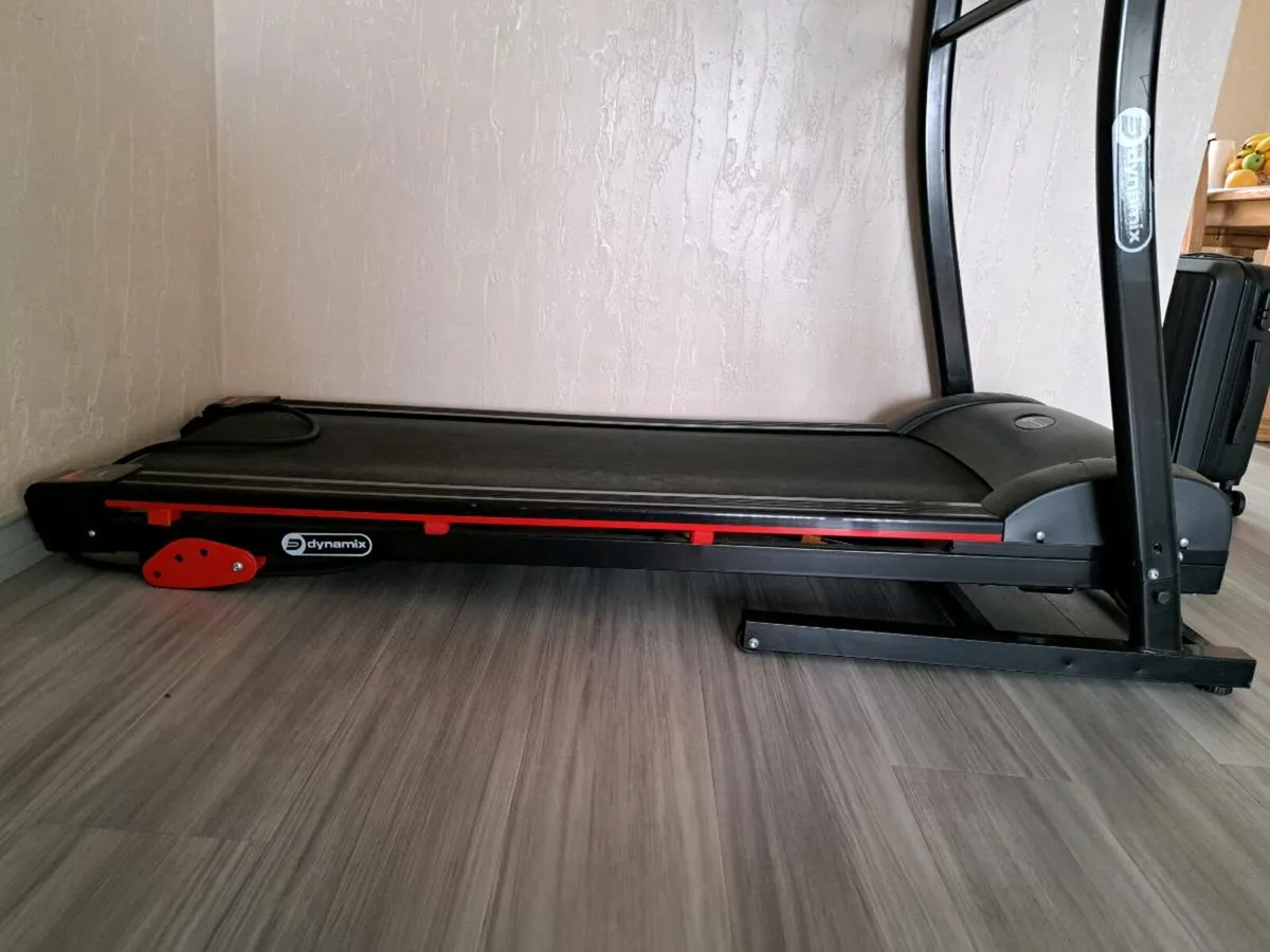 Dynamix foldable treadmill - Image 4