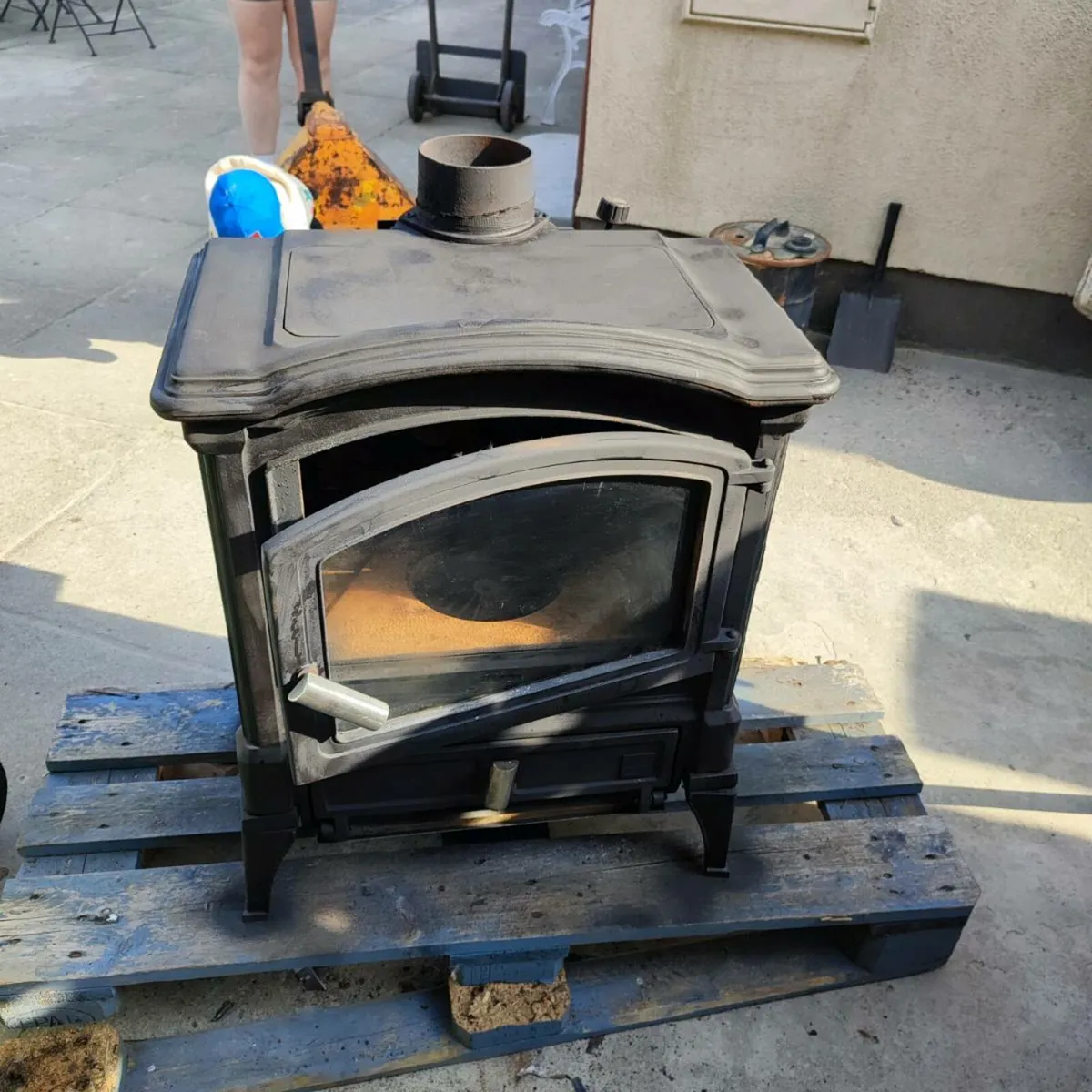 Nestor Martin Oil Stove - Image 4