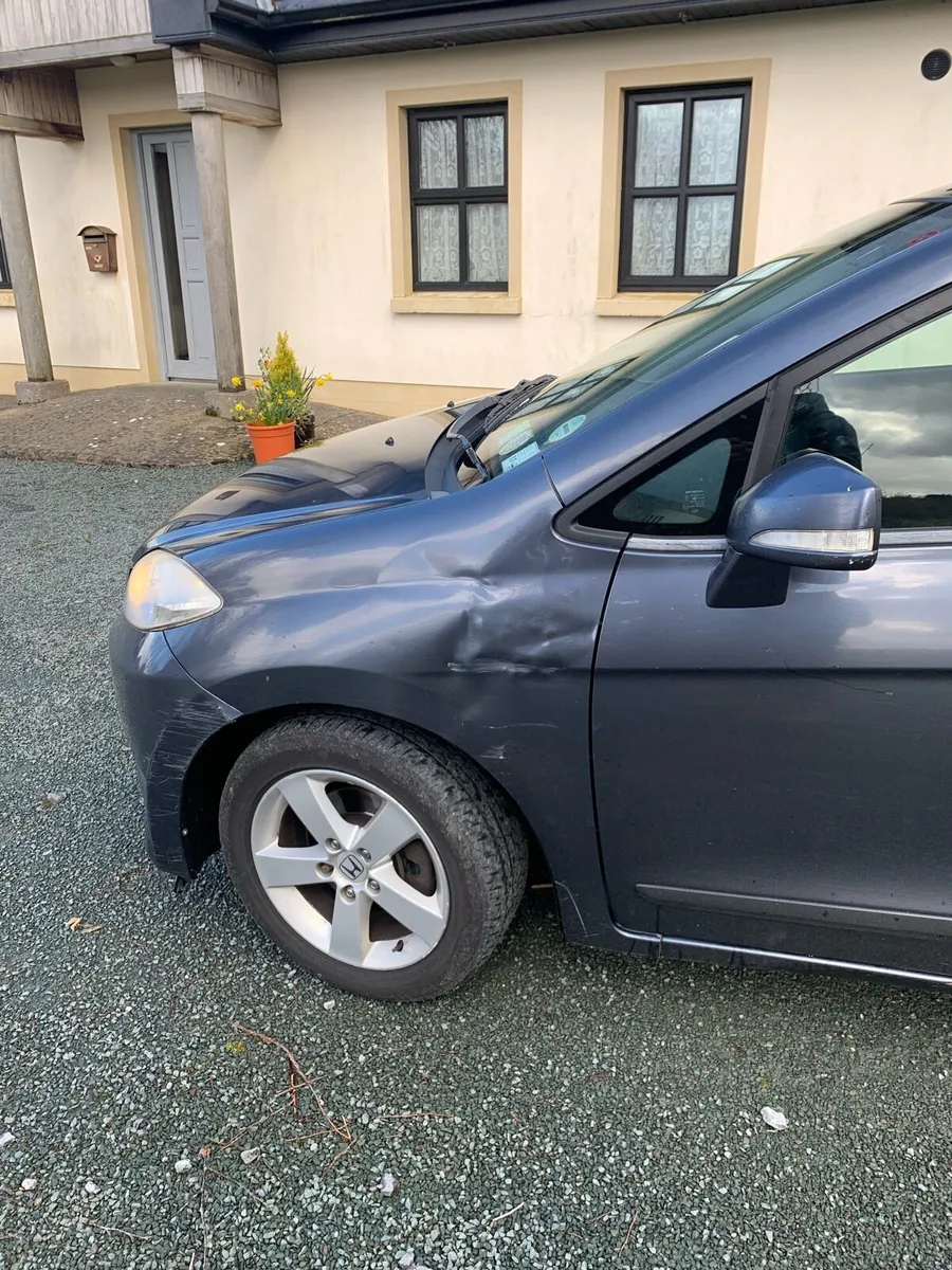 Honda FRV - Image 3