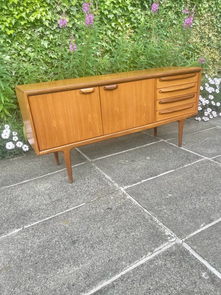 Mid century sideboard - Image 2