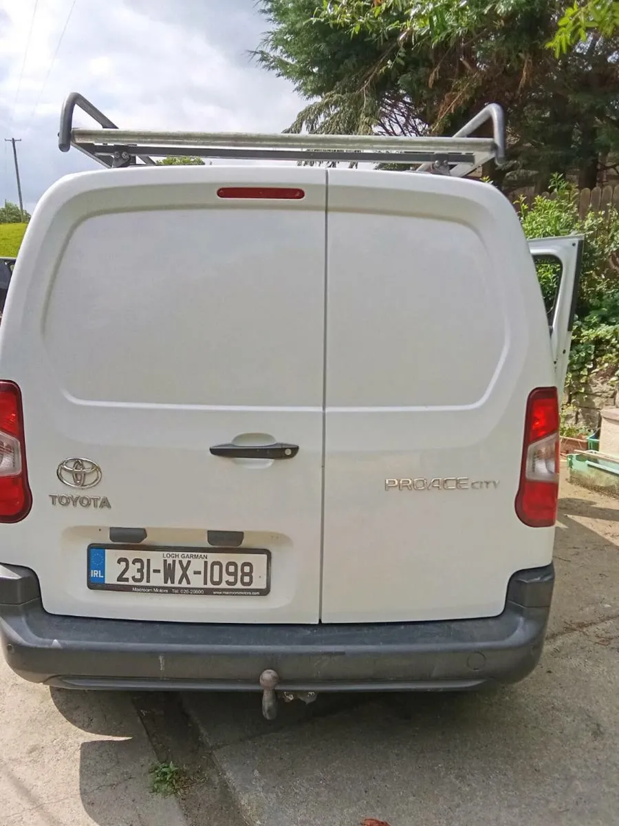Toyota proace city - Image 4