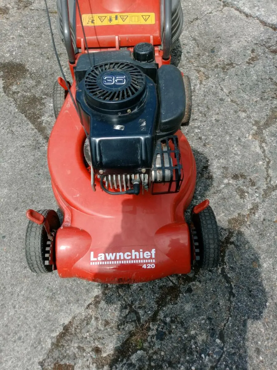 Light weight push lawnmower - Image 2