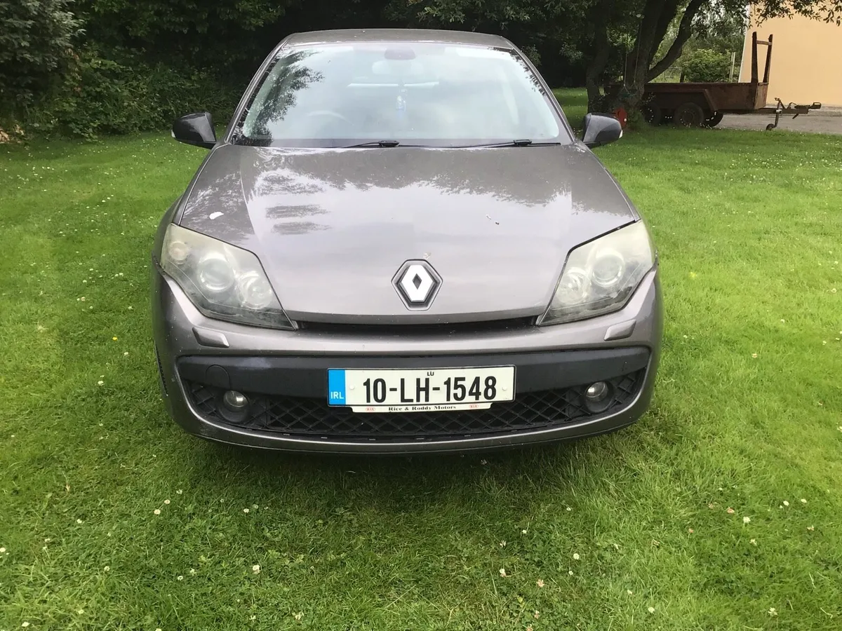 2010 Renault Laguna - Image 4