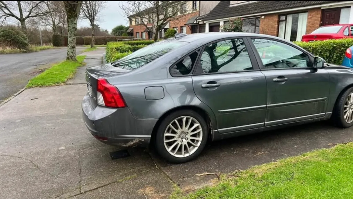 Volvo S40 2011 - Image 3