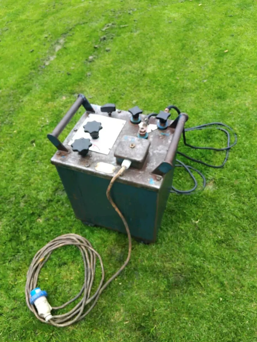 Oil cooled Welder - Image 3