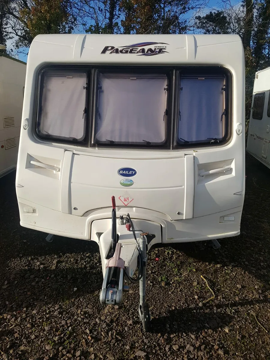 Caravan - Image 2