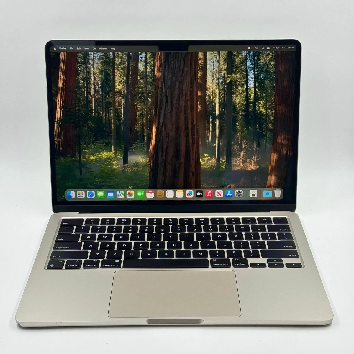 Apple Macbook Air M2 13' (2022) 256GB 8GB RAM - Image 1