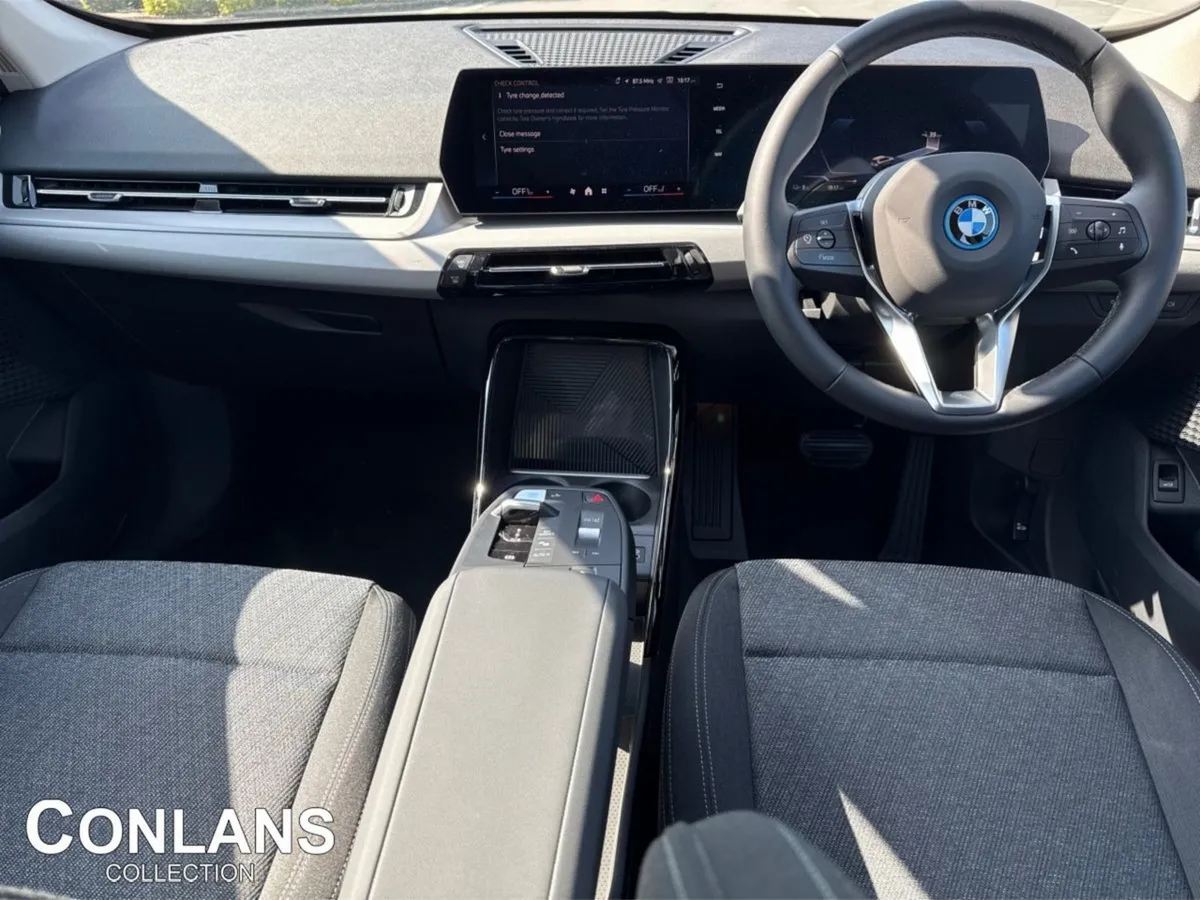 BMW iX1 Edrive 20 Sport - Image 4