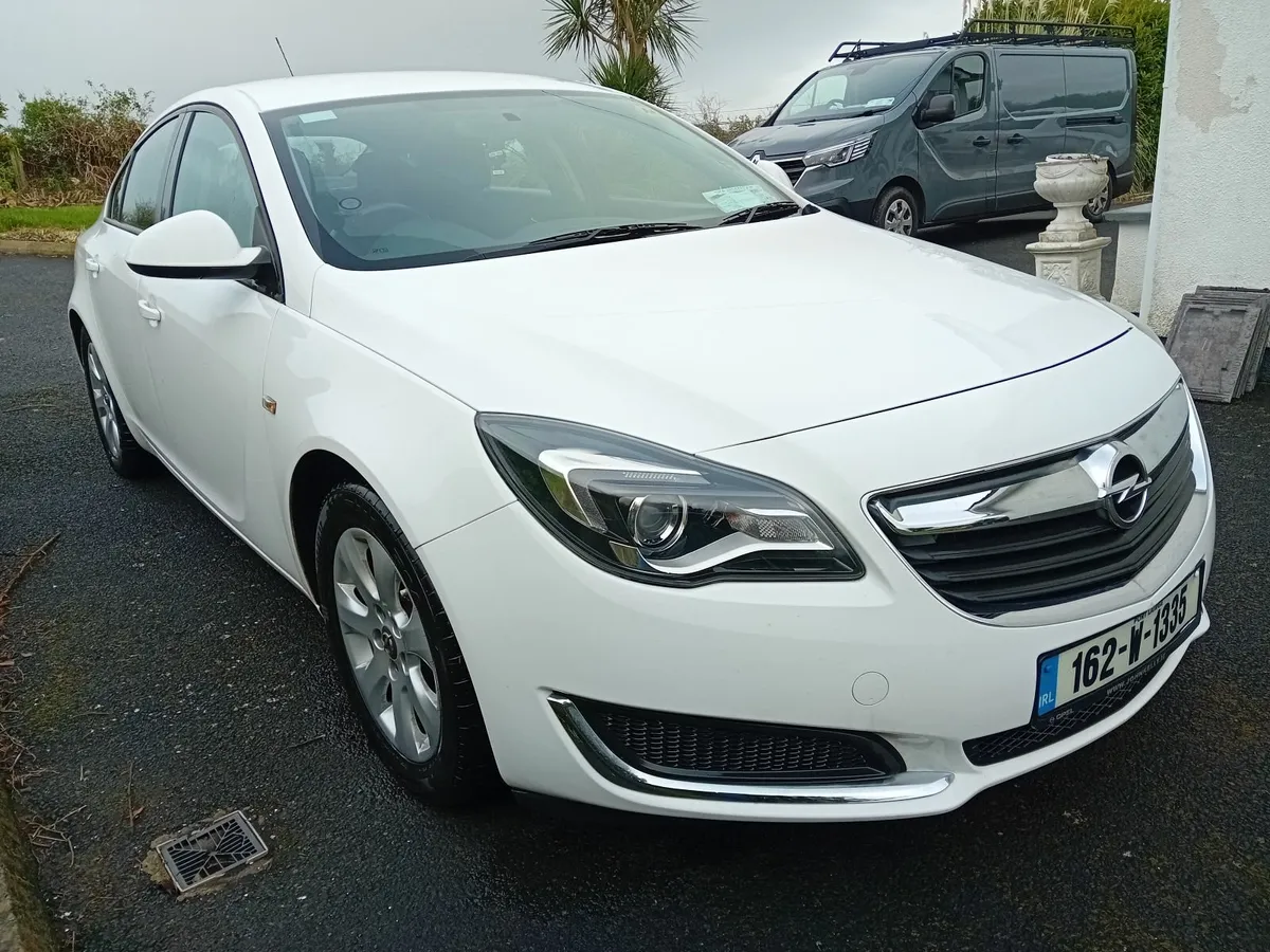 Opel Insignia 2016 - Image 1