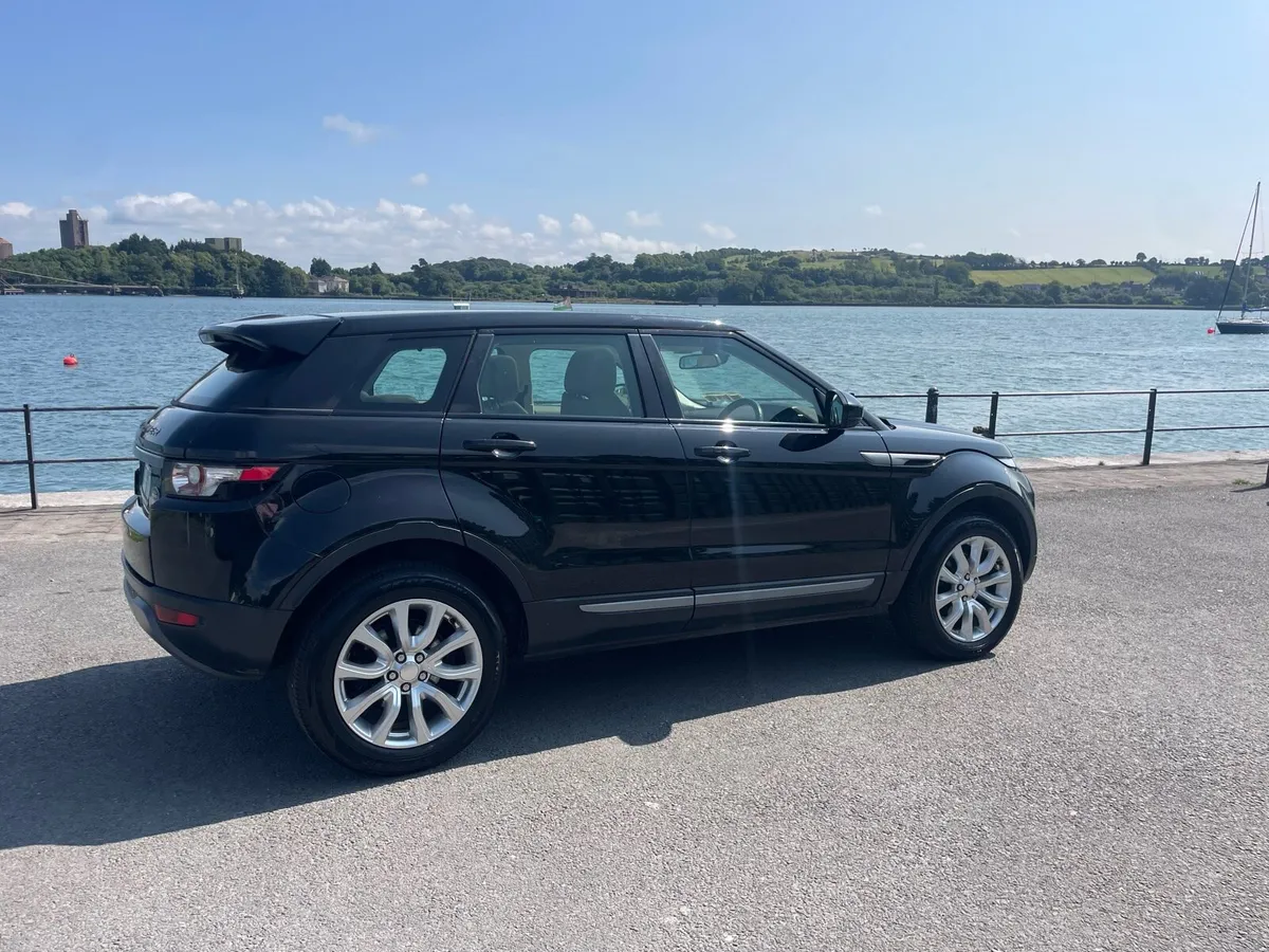 Range Rover Evoque - Image 1