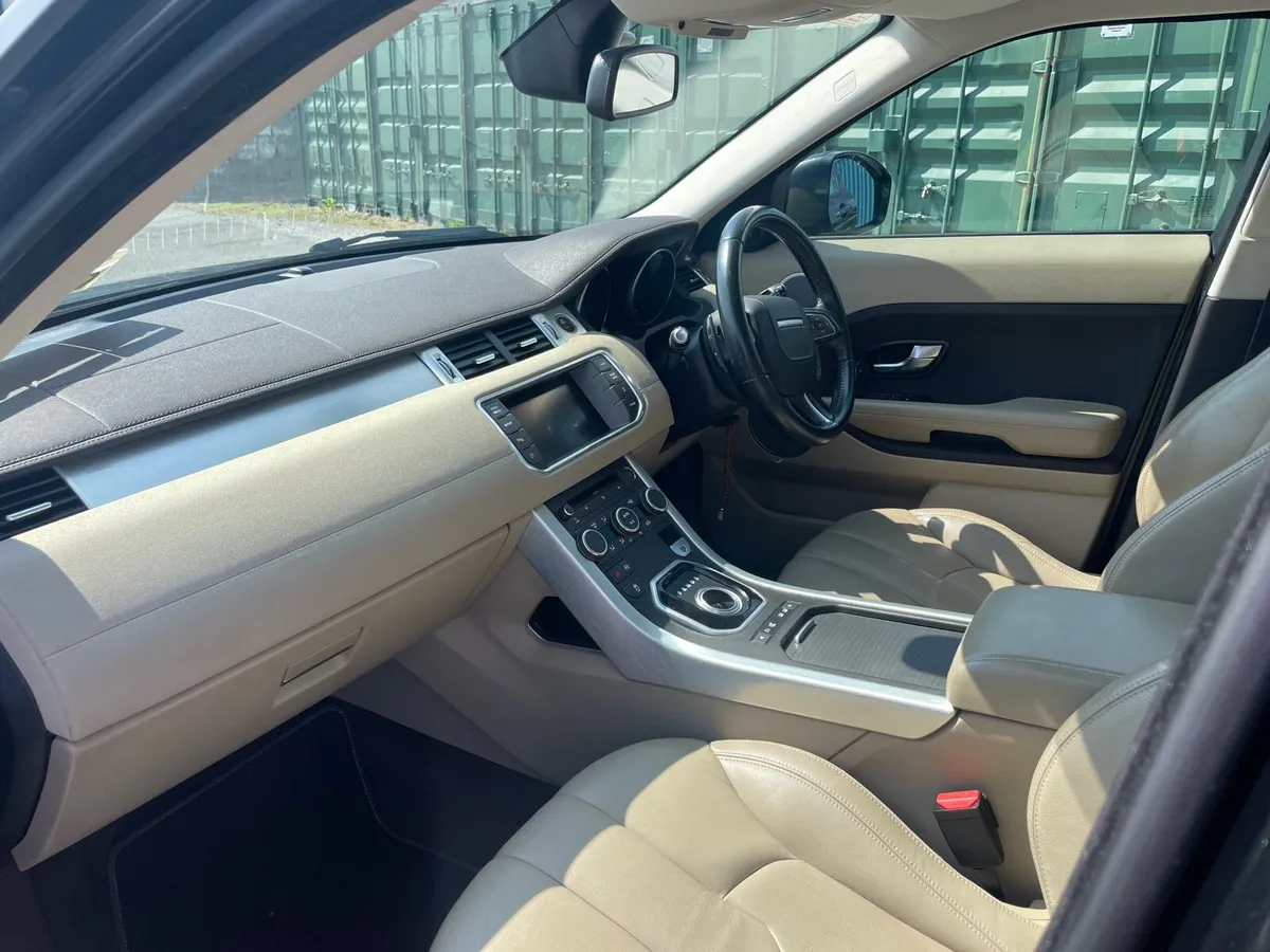 Range Rover Evoque - Image 4