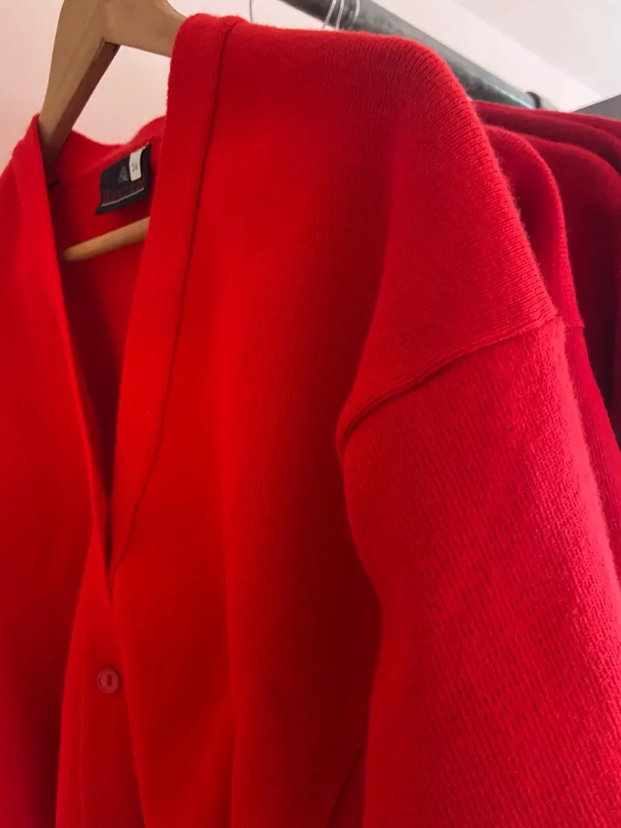 School uniform - Image 2