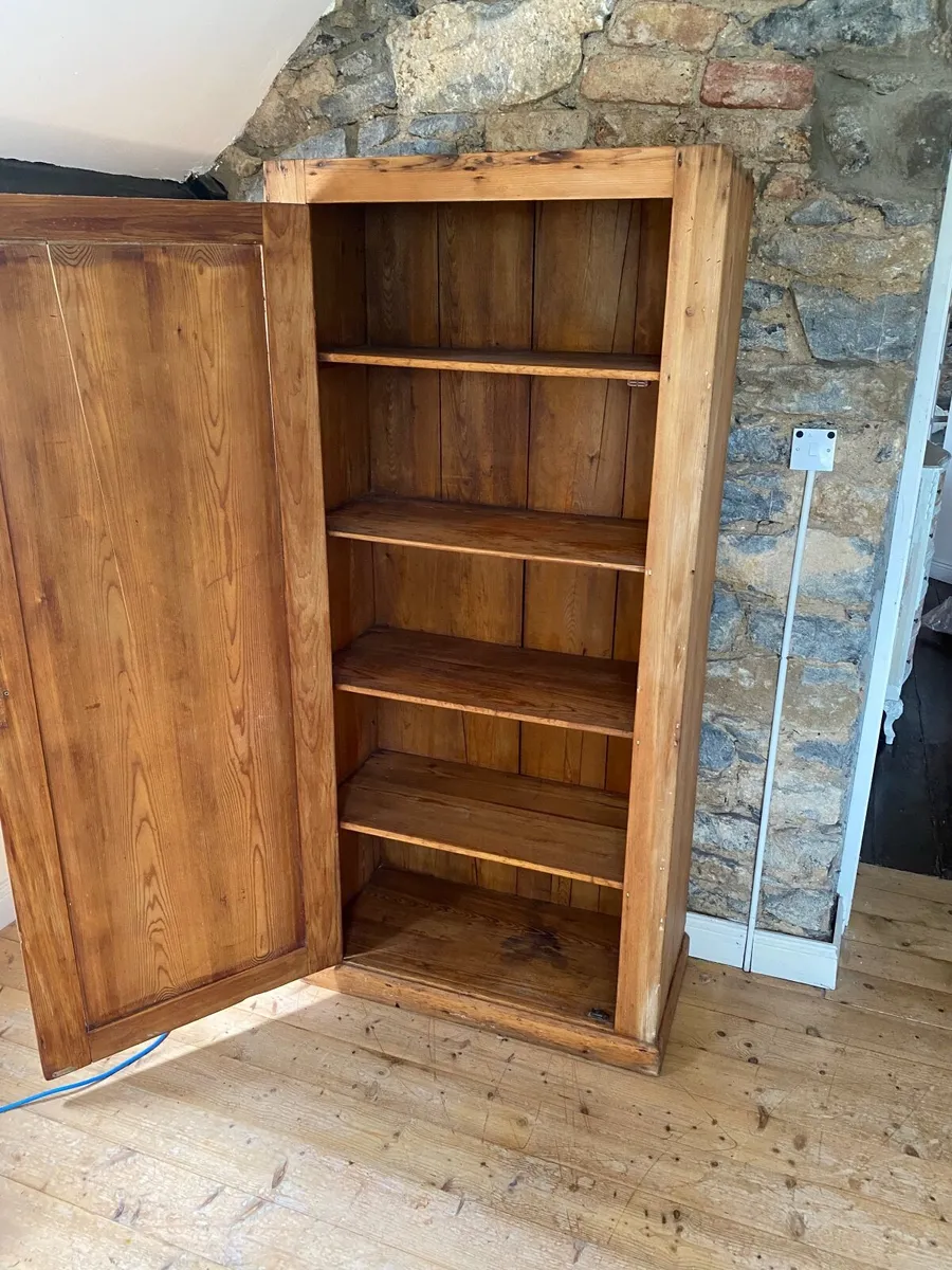 Wardrobe - Image 2