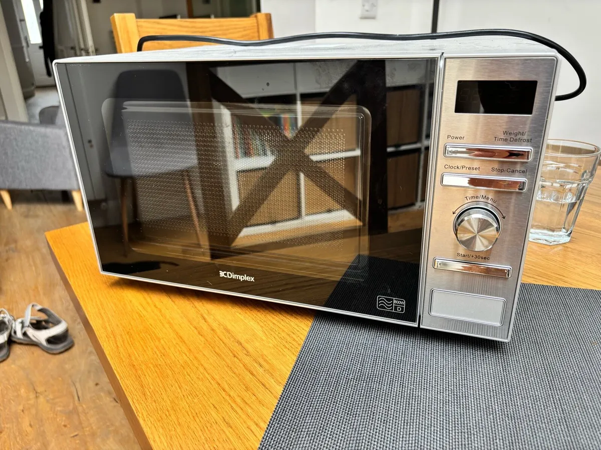 Microwave - Image 1