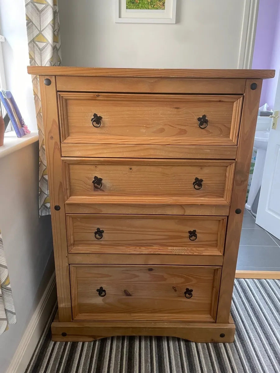 Chest of drawers for sale - Image 3