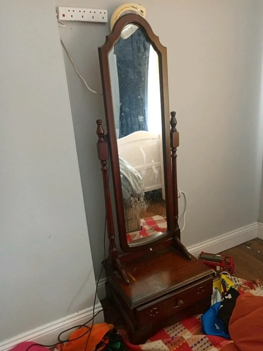 Dressing table (Vanity table) - Image 2