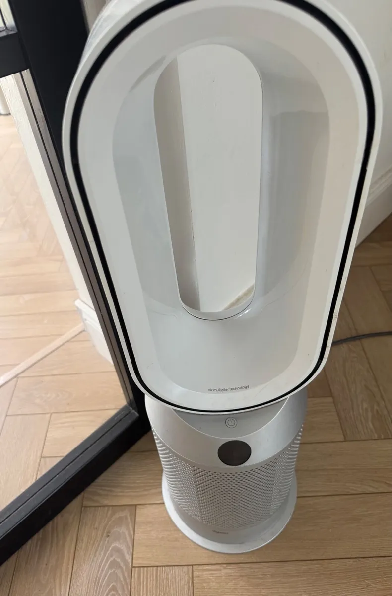 Dyson Purifier Hot+Cool™ Purifying fan - Image 1