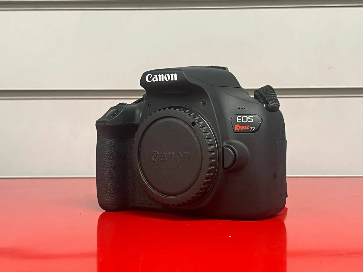 Canon EOS T7 Rebel/2000D - Image 1