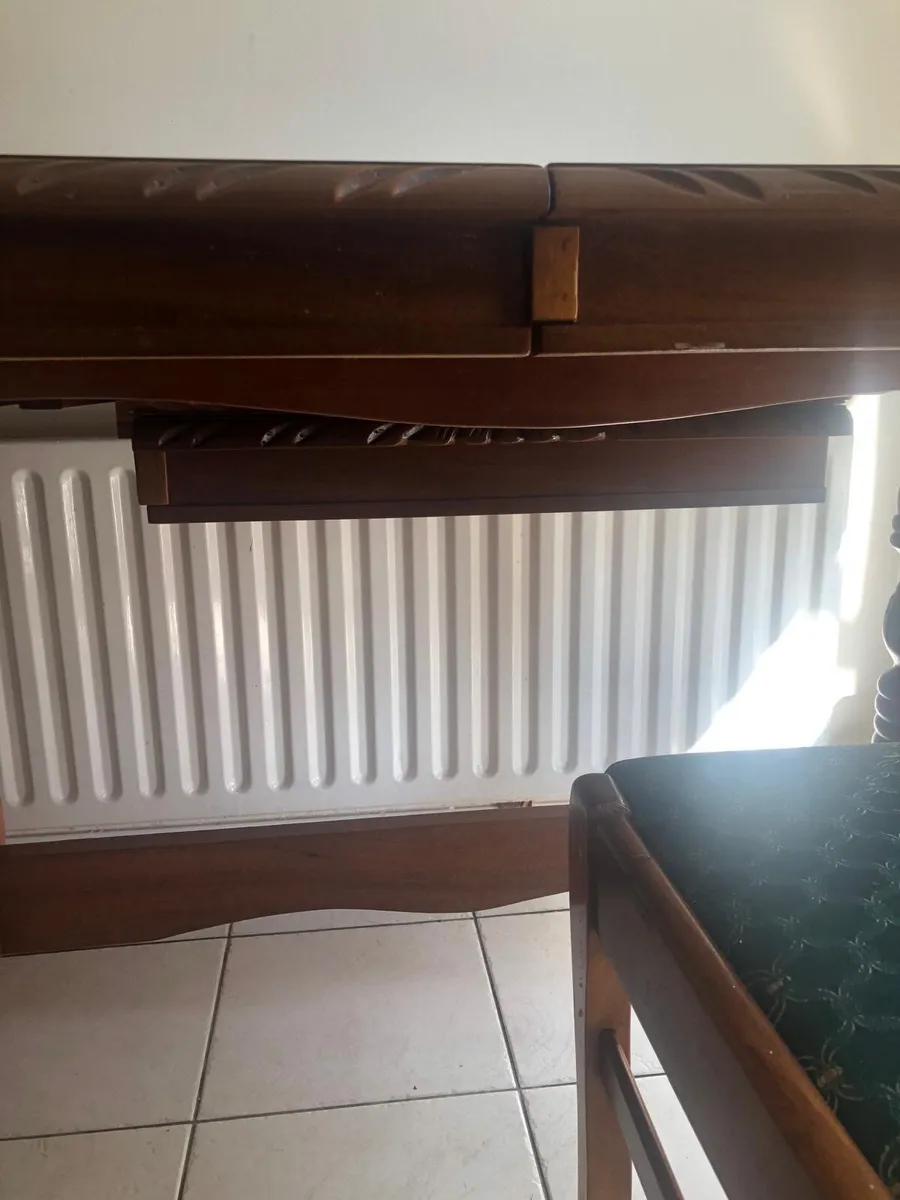 Dining table - Image 4