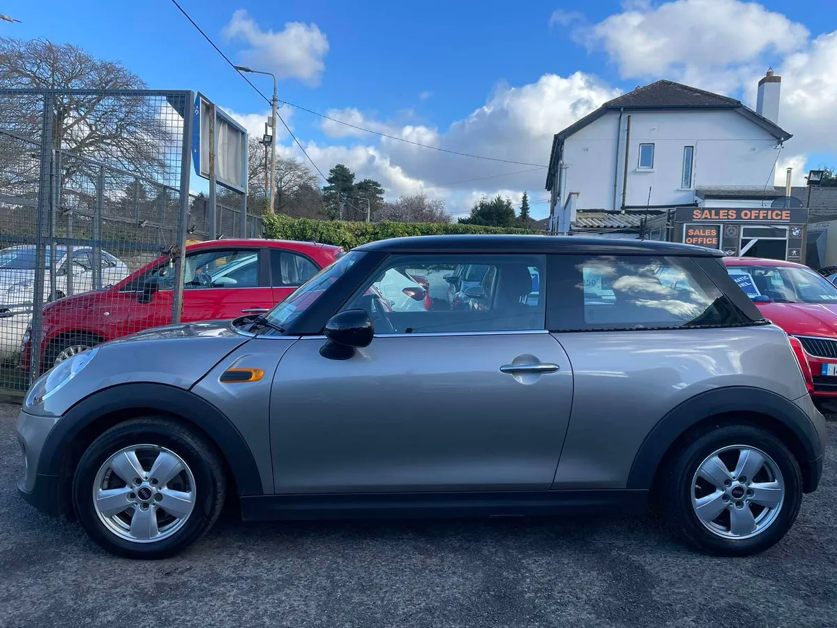2018 Mini Cooper LOW MILEAGE, NCT + TAX - Image 4