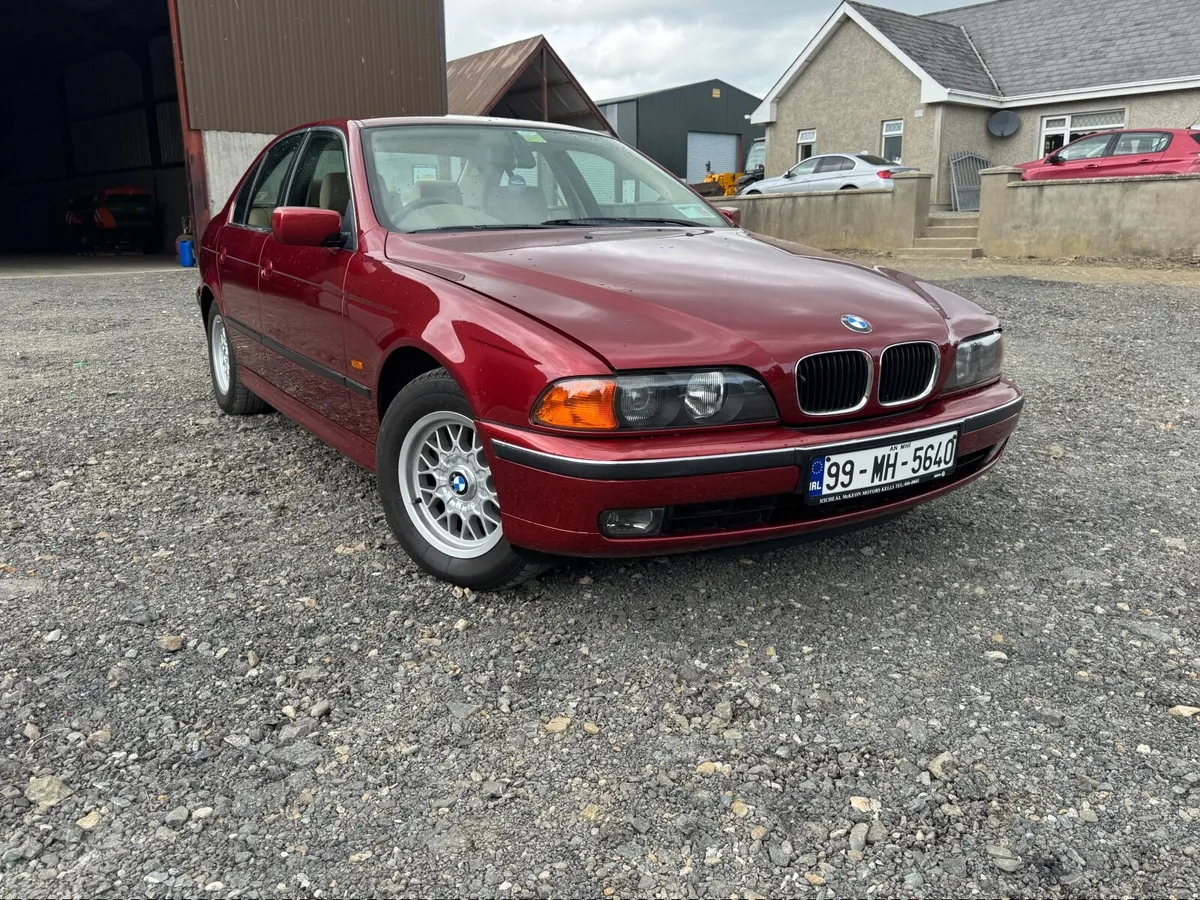 BMW 5-Series 1999 - Image 1