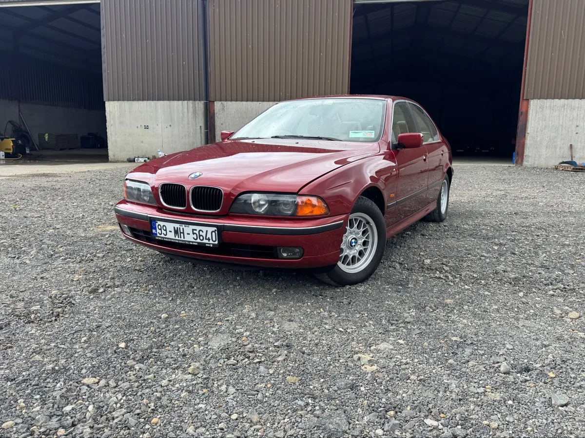 BMW 5-Series 1999 - Image 2