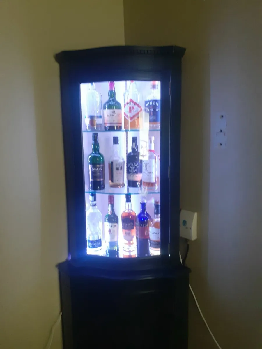 Drinks cabinet - Image 3