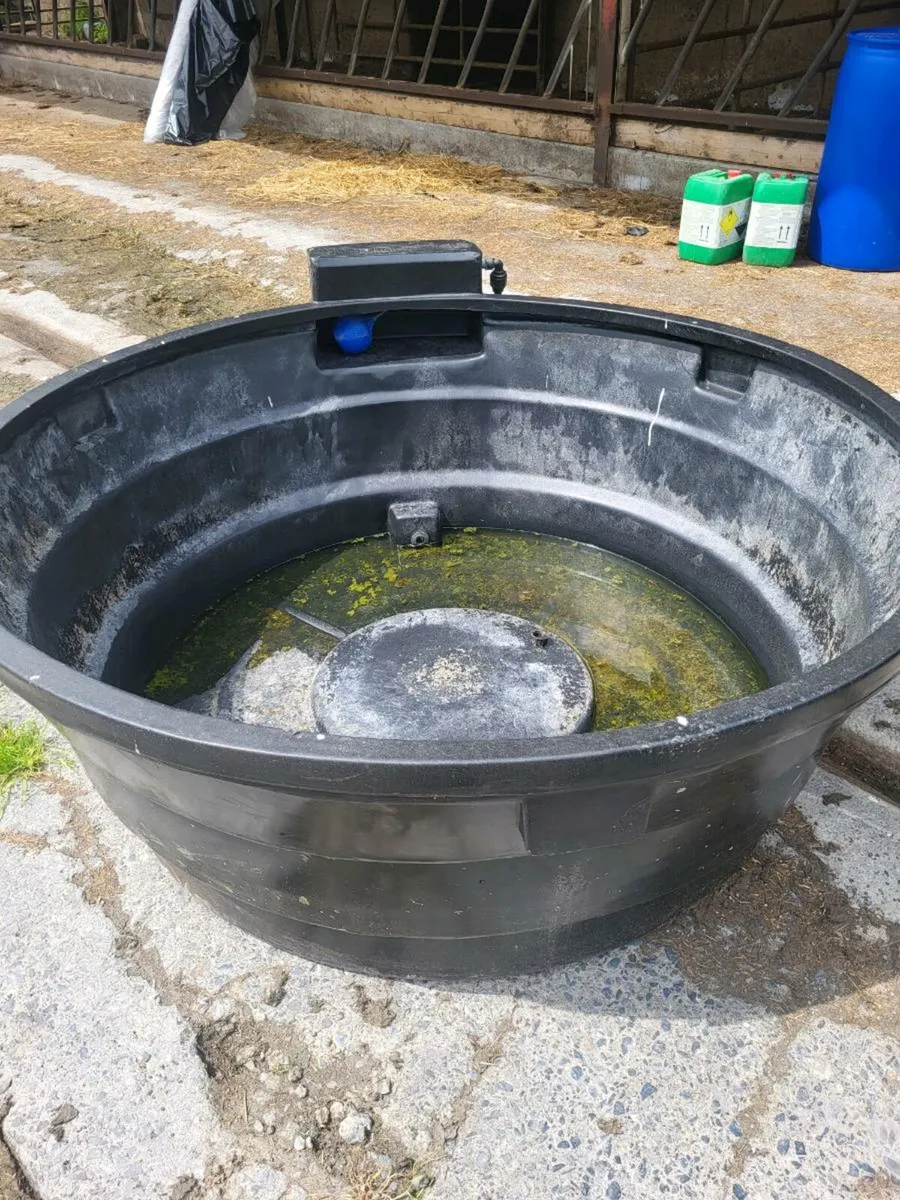 jfc water troughs - Image 2