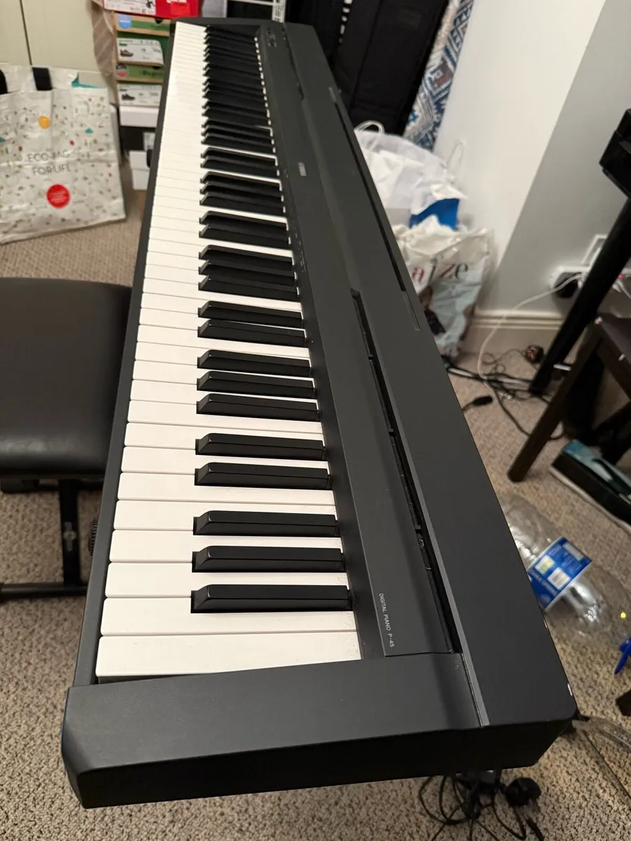 Yamaha P-45 digital piano - Image 2