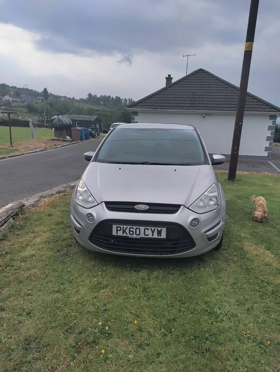 Ford S-Max 2010 - Image 1