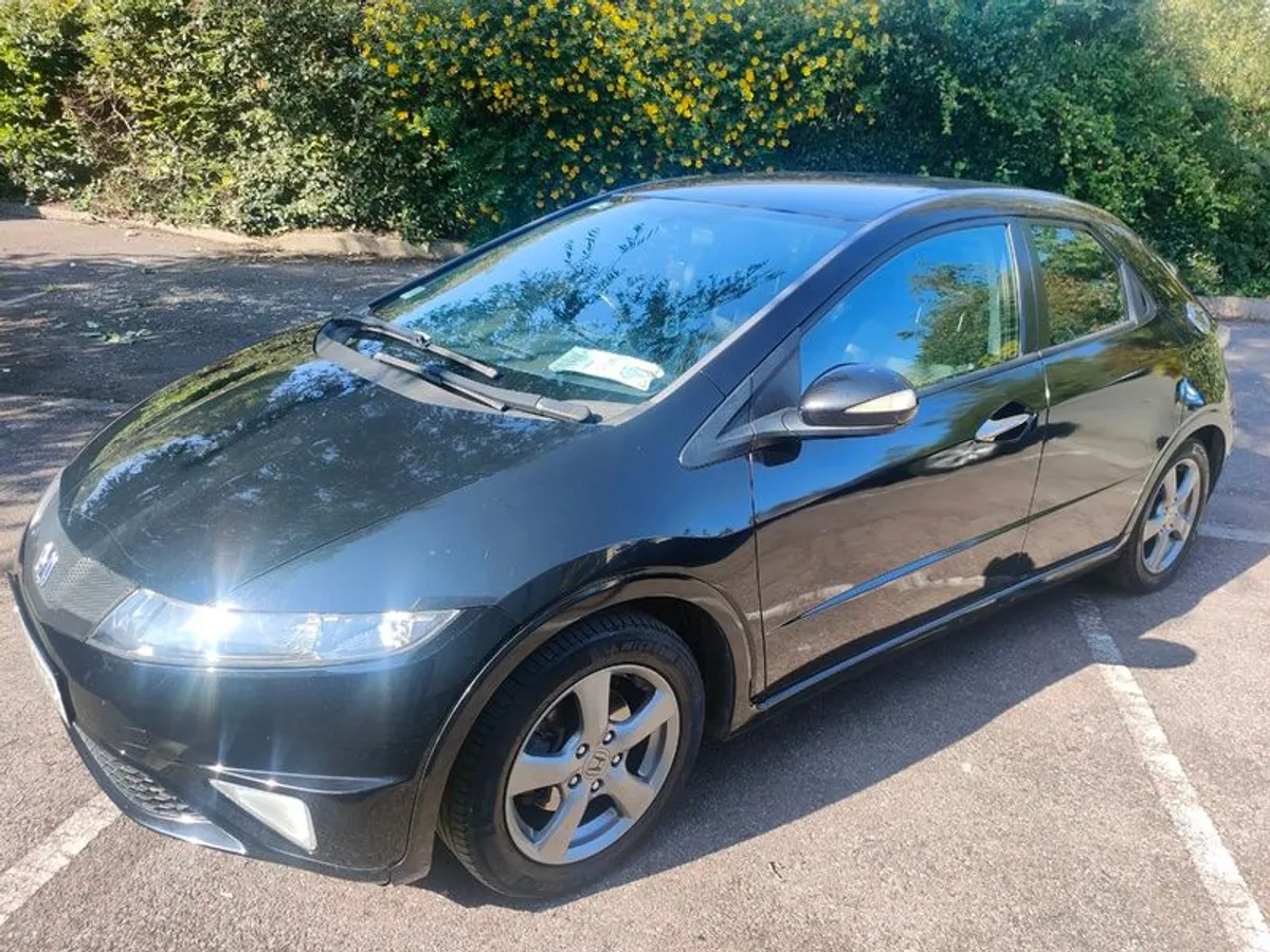 2010 Honda Civic - Image 4