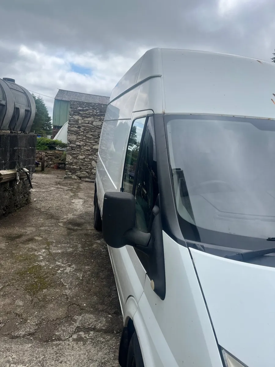 Ford Transit 2010 - Image 1