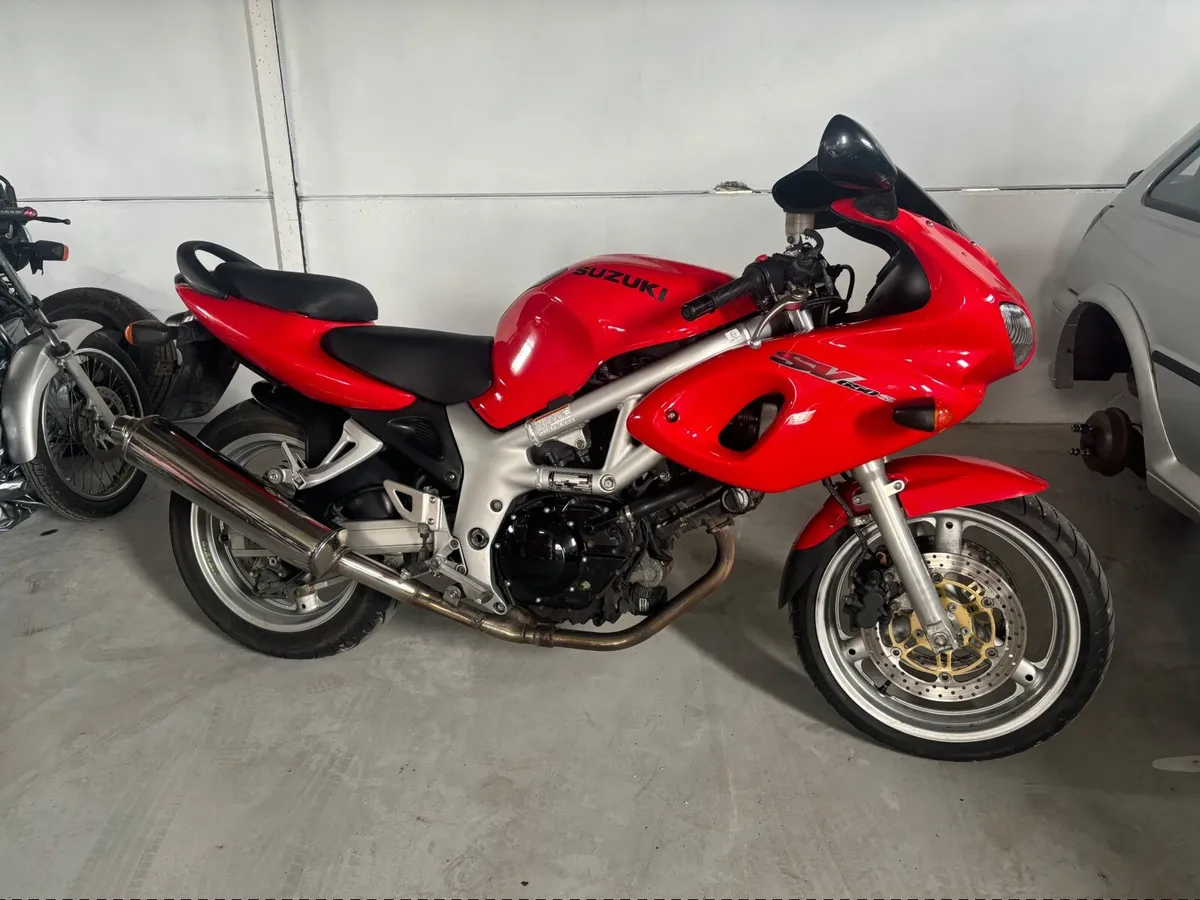 Suzuki SV 1999 - Image 1