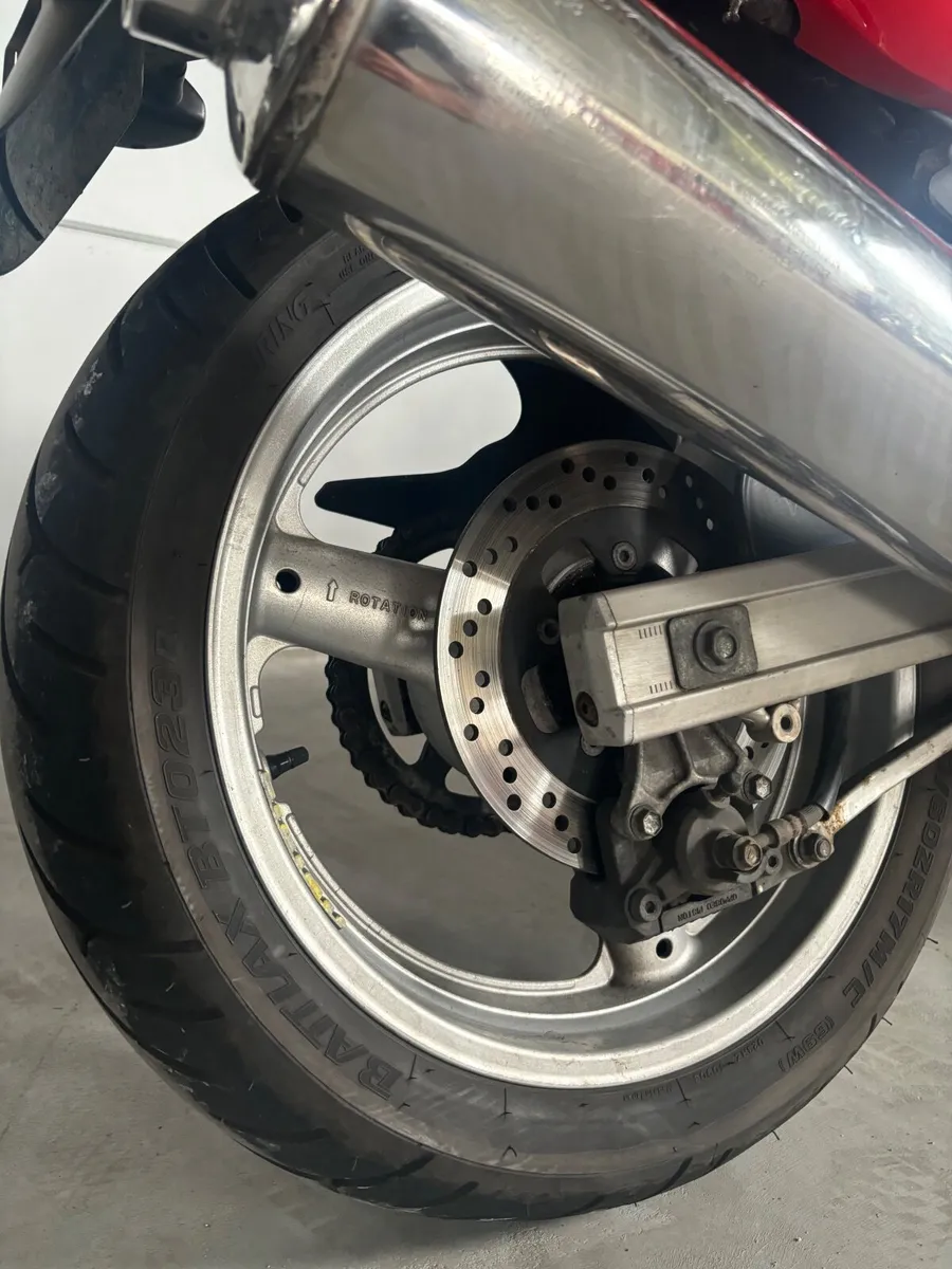 Suzuki SV 1999 - Image 4