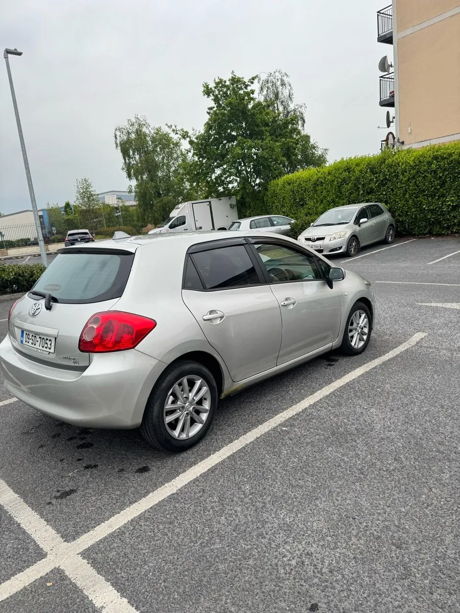 Toyota - Image 1