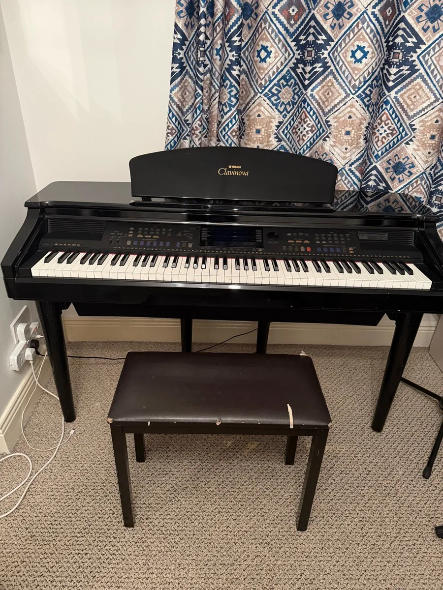 Yamaha CVP-109 Digital Piano - Image 1