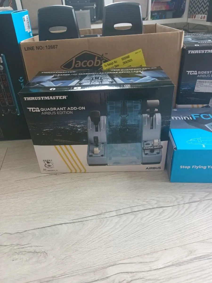 Full starter flight sim setup *MINT CONDITION* - Image 2