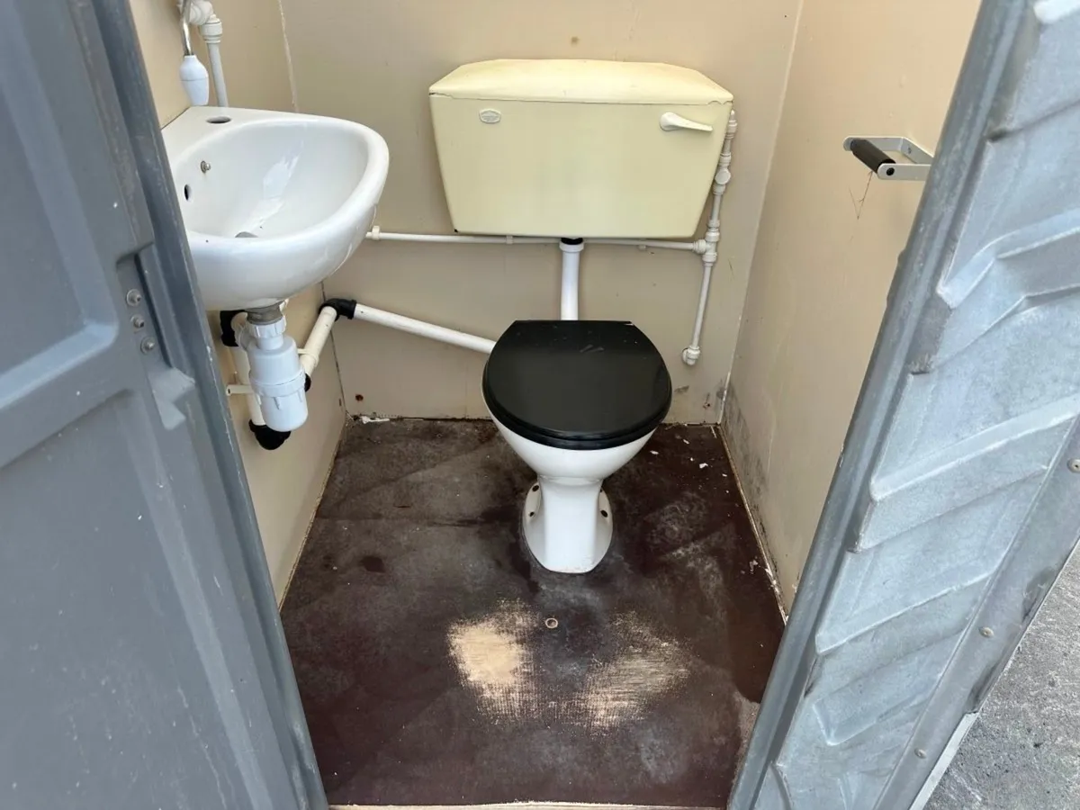 Portaloo - Image 4