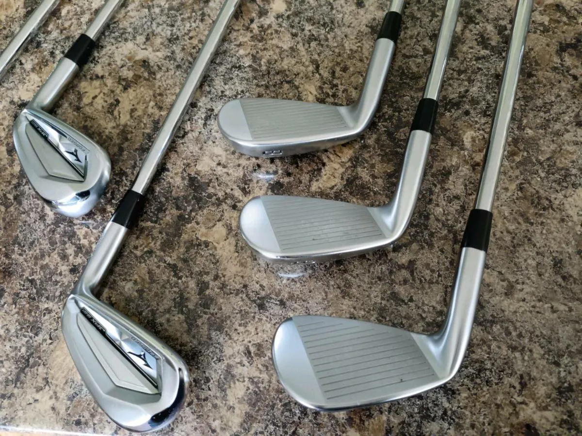 Mizuno JPX 921 Forged. 4-PW. New condition. - Image 4