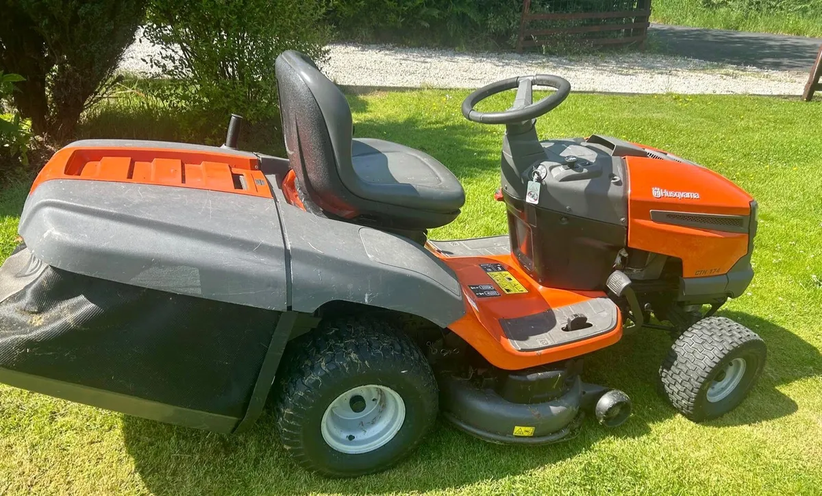 Husqvarna CTH 174 Lawnmower for sale - Image 3