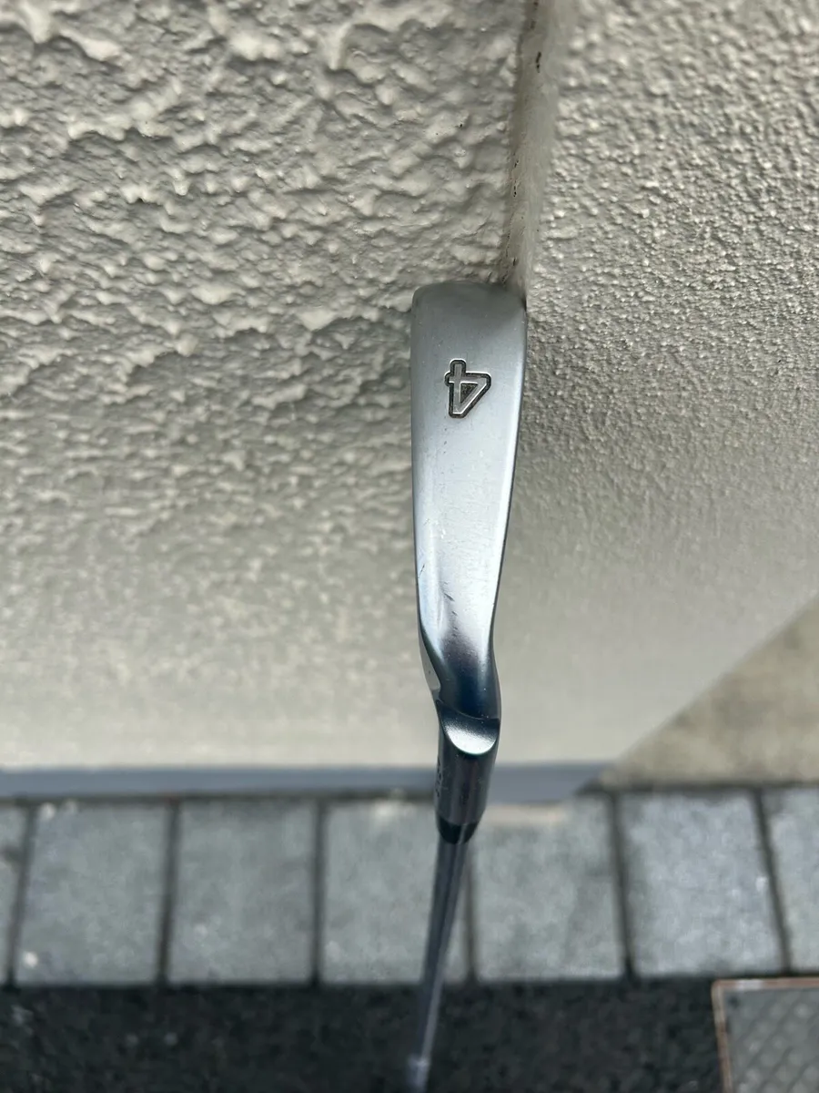 Ping i525 4 iron - Image 2