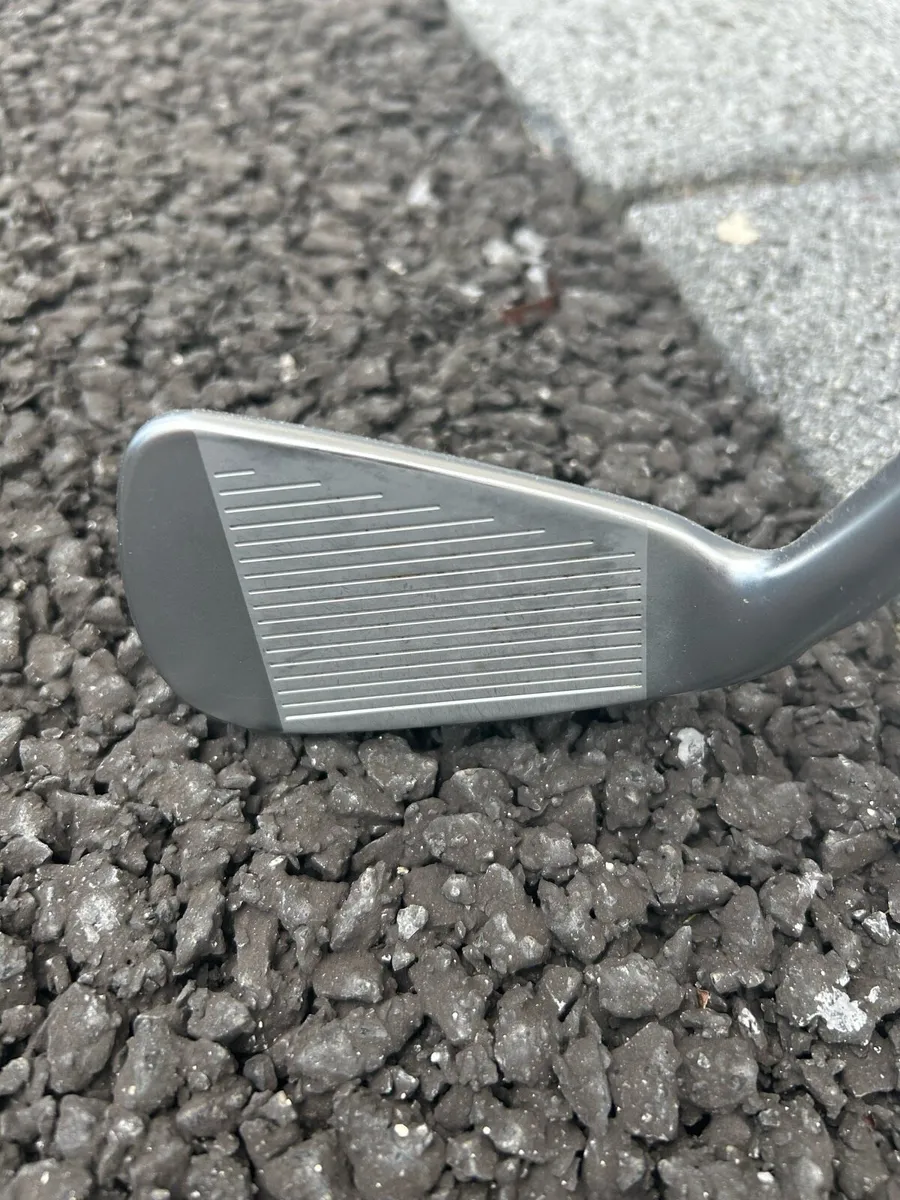 Ping i525 4 iron - Image 4