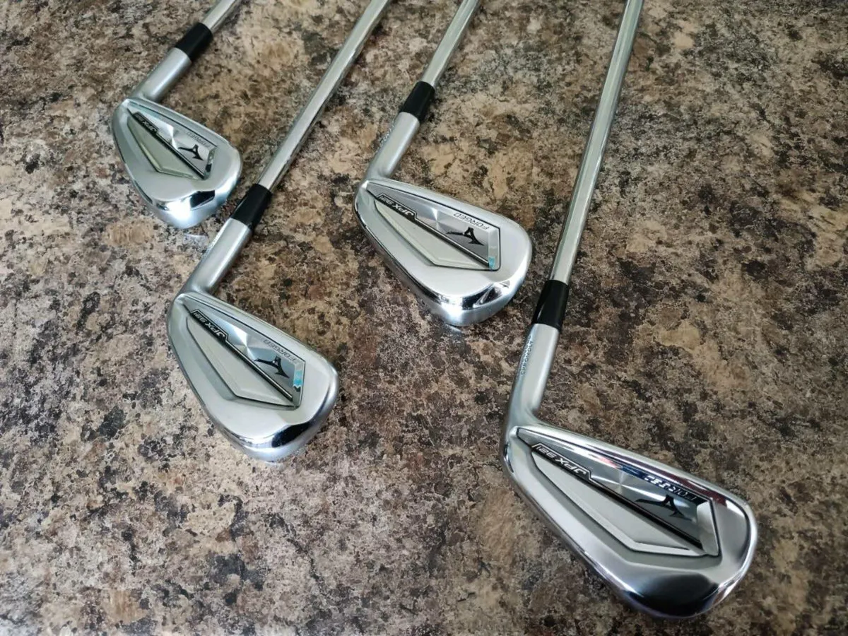 Mizuno JPX 921 Forged. 4-PW. New condition. - Image 2