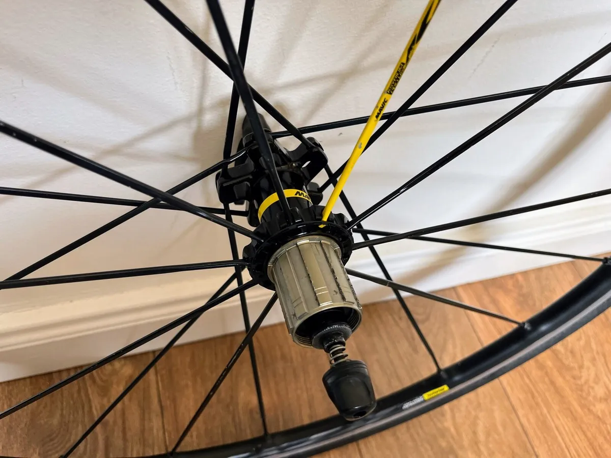 Mavic Kysrium Rear Wheel, Conti GP4000 Tyre - Image 3