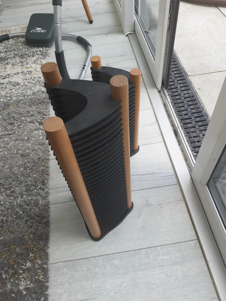 DVD / CD Display Rack - Image 4