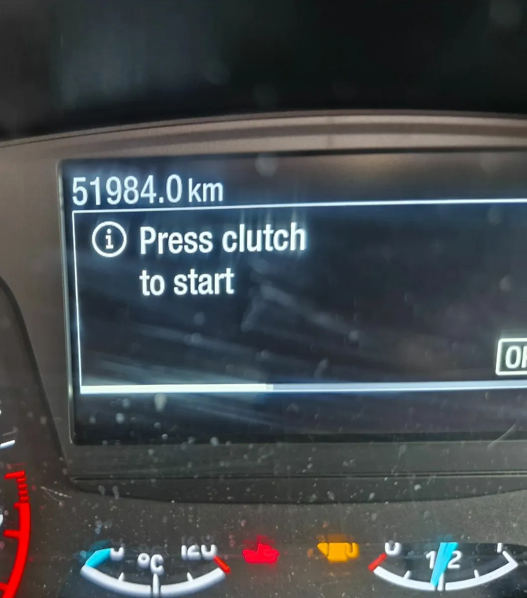 202 FORD FIESTA 1.0 ECO BOOST. TITANIUM - Image 2