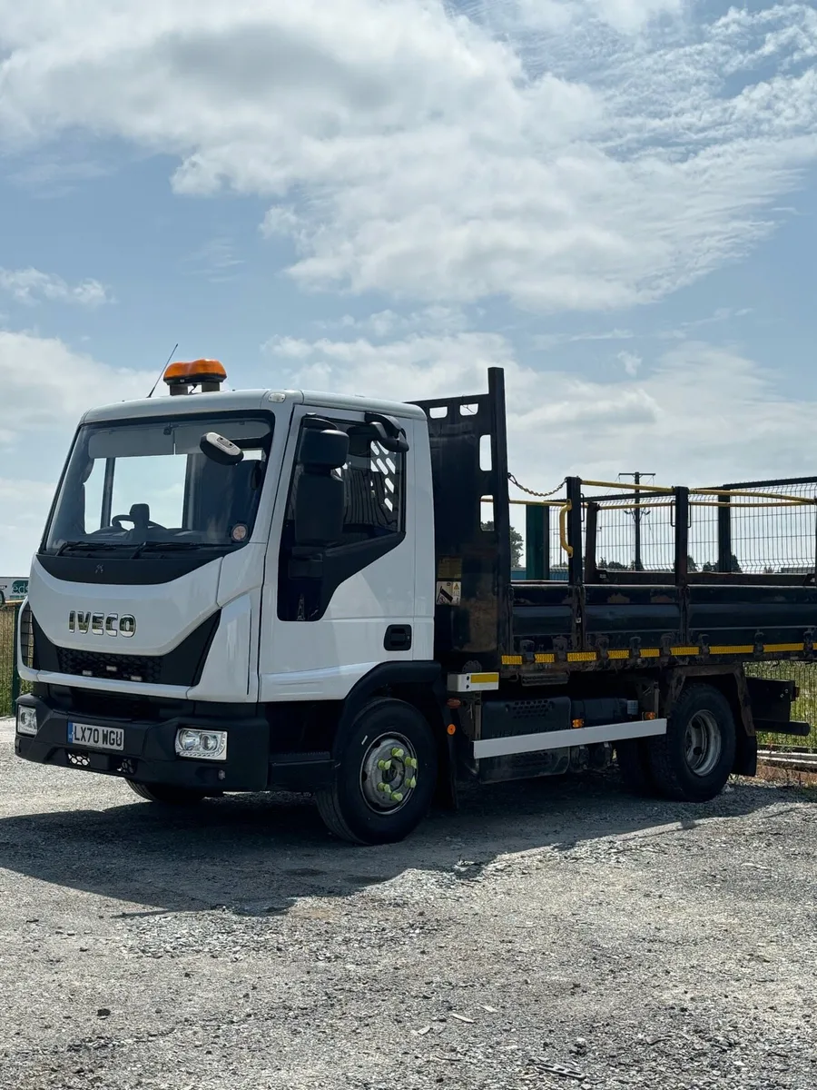 2020 ,  7.5ton tipper - Image 4