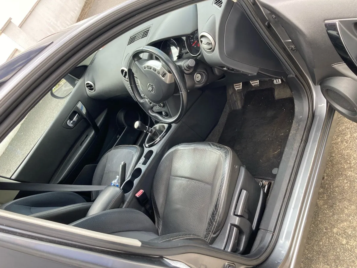 Nissan Qashqai +2 360 132 full year nct low miles - Image 4