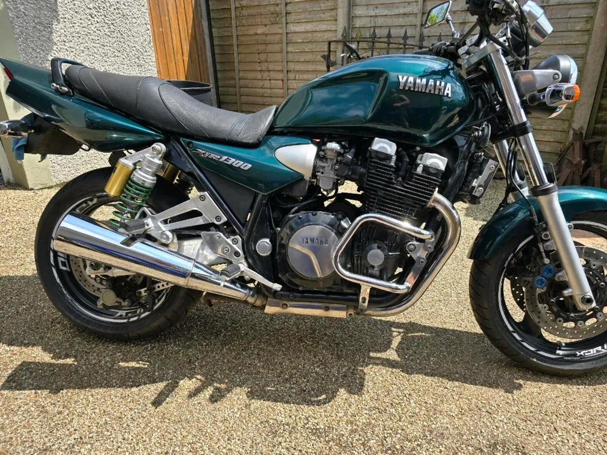 Yamaha xjr1300 - Image 1